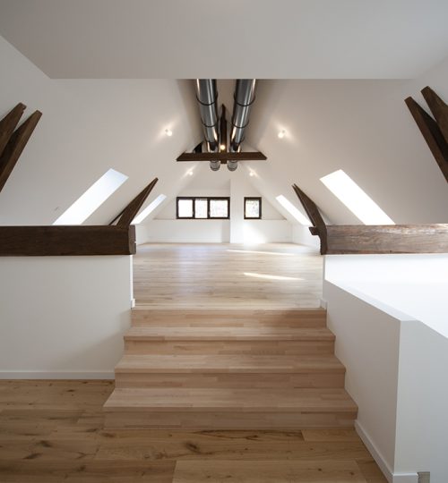 Buffet charpente - Amenagement de combles - ANG017